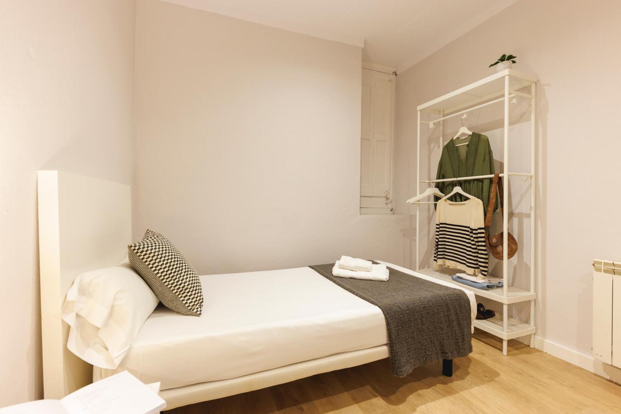 Bravissimo Apartaments Mora 4 지로나 외부 사진