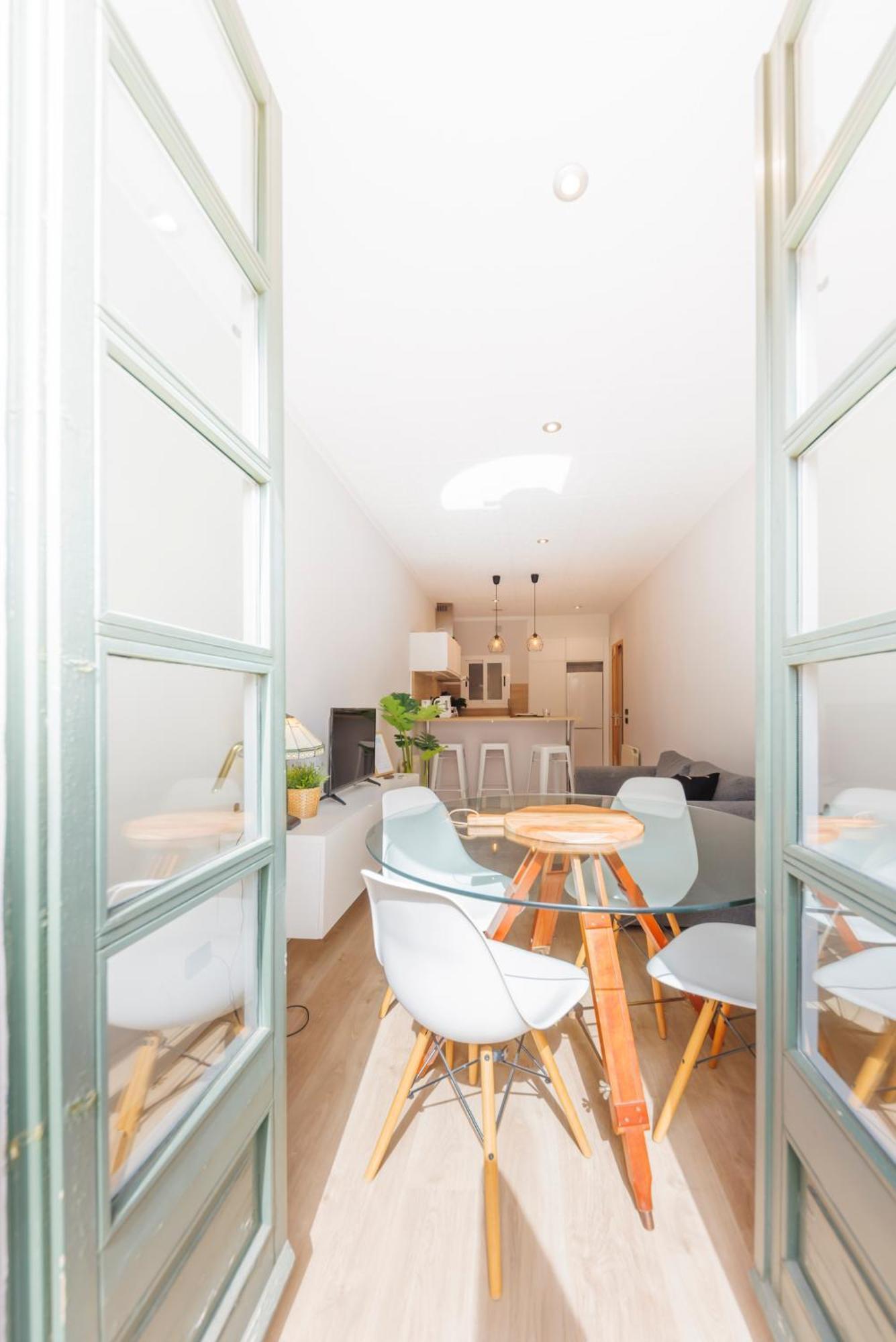 Bravissimo Apartaments Mora 4 지로나 외부 사진