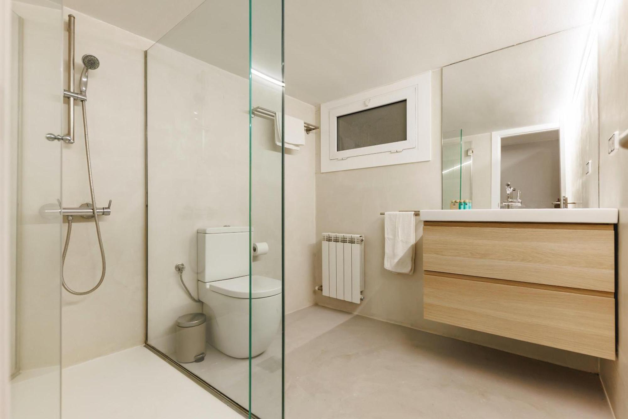 Bravissimo Apartaments Mora 4 지로나 외부 사진